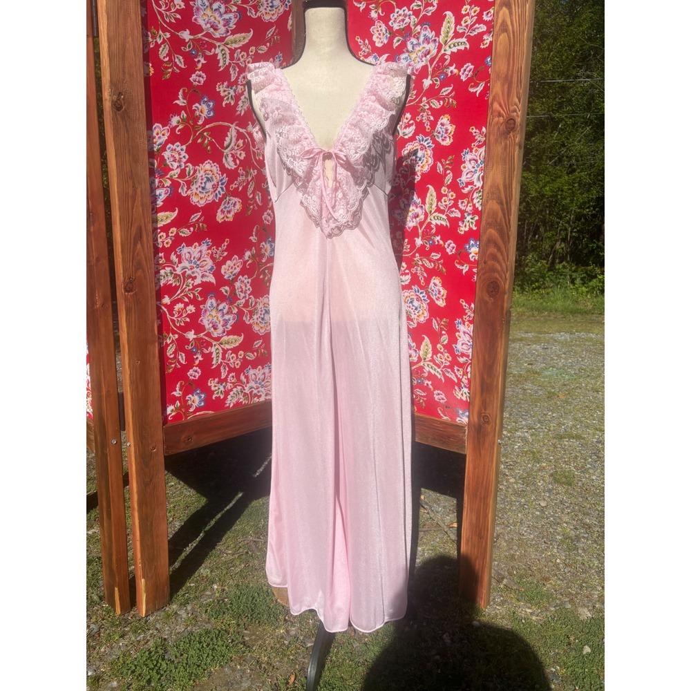 Vintage 70's/80's Pink‎ Lace Ruffle Coquette Twee Prairie Maxi Nightgown Size L